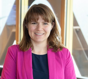 Speaker: Julie Castiaux