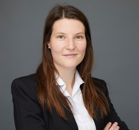 Speaker: Catherine Elvinger - Panelist