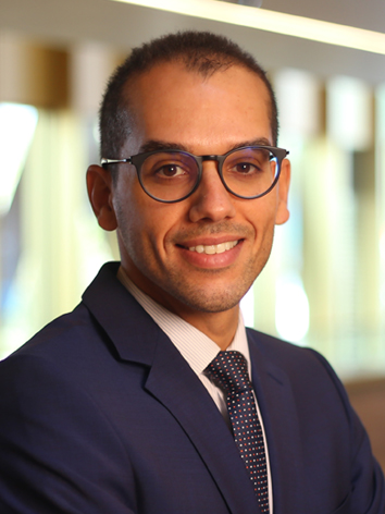 Speaker: Michael Ayachi
