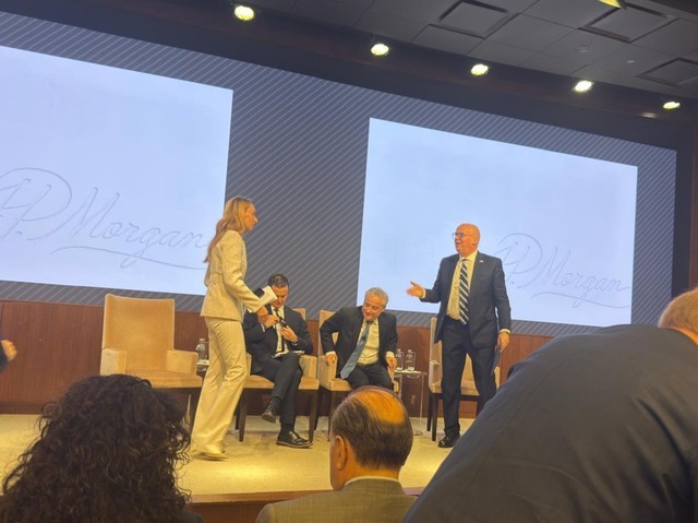 Ambassadorial Briefing 4/9/25